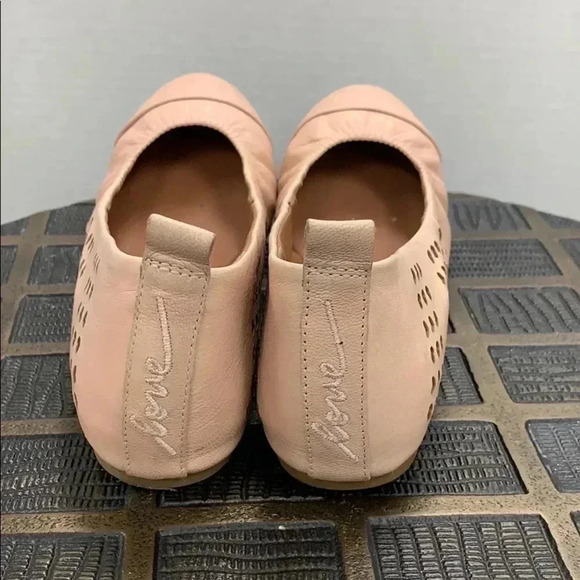 Ellen DeGeneres Womens ED-LARRA Slide Flats Size 6.5 - Picture 3 of 4